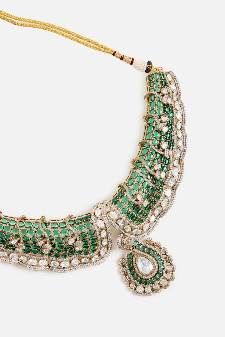 Elegant Green Kundan Choker Set with Earrings