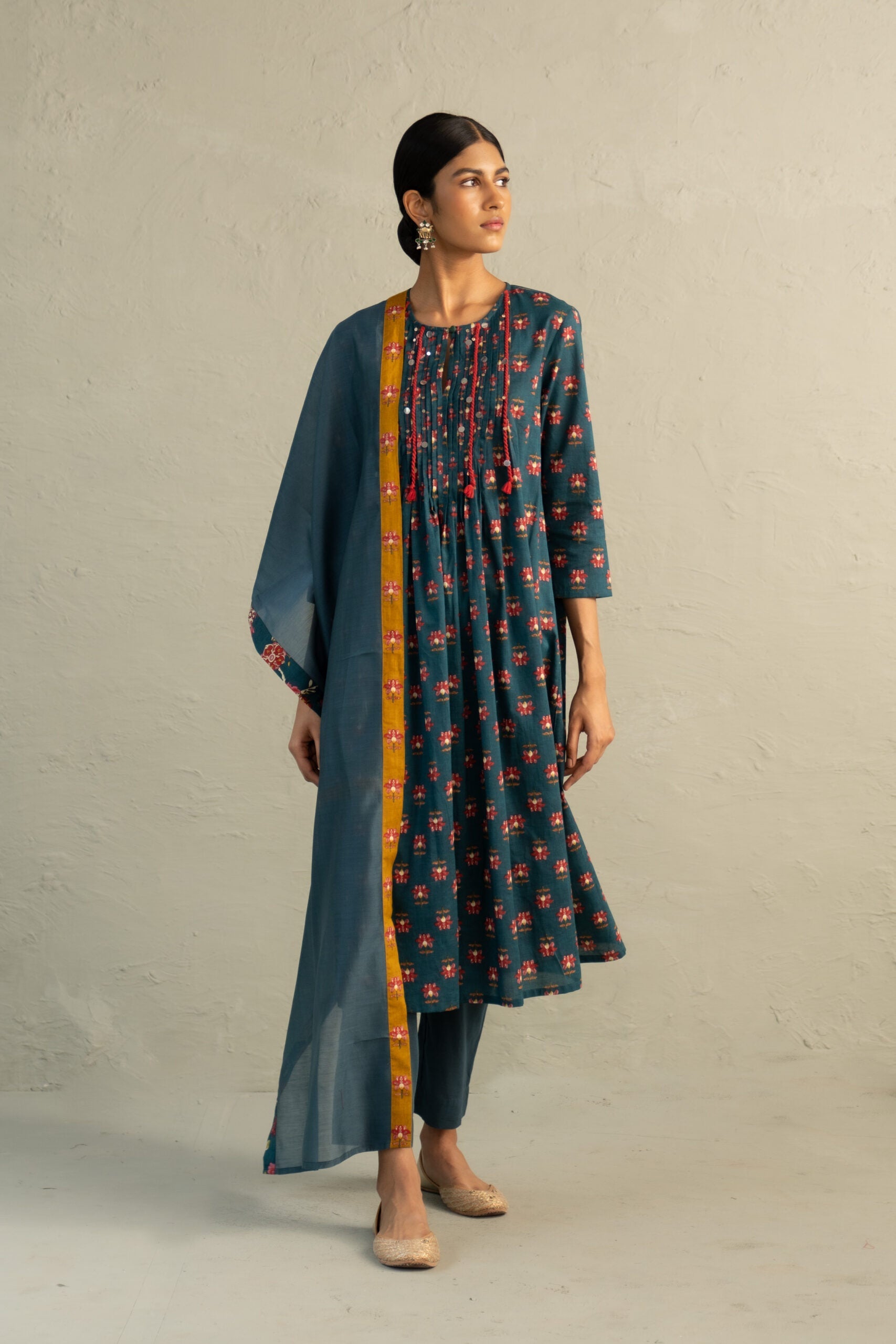 Teal Phool Dori Pintuck Kurta Set