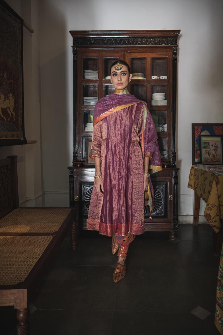 Image of GEET KURTA