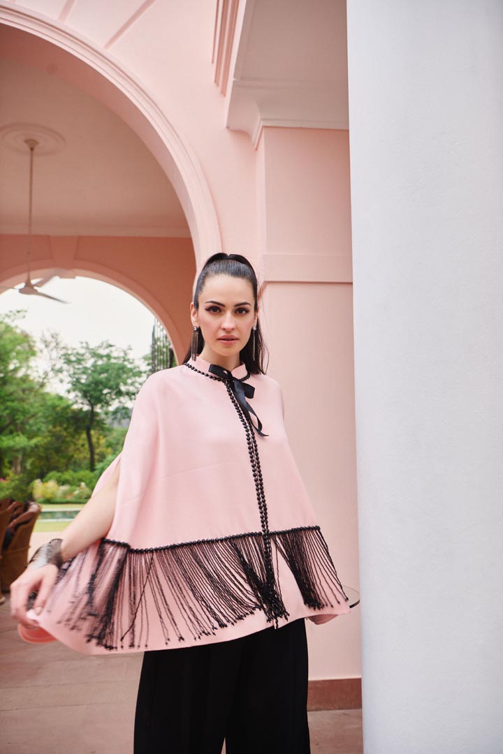 black and pink strings cape