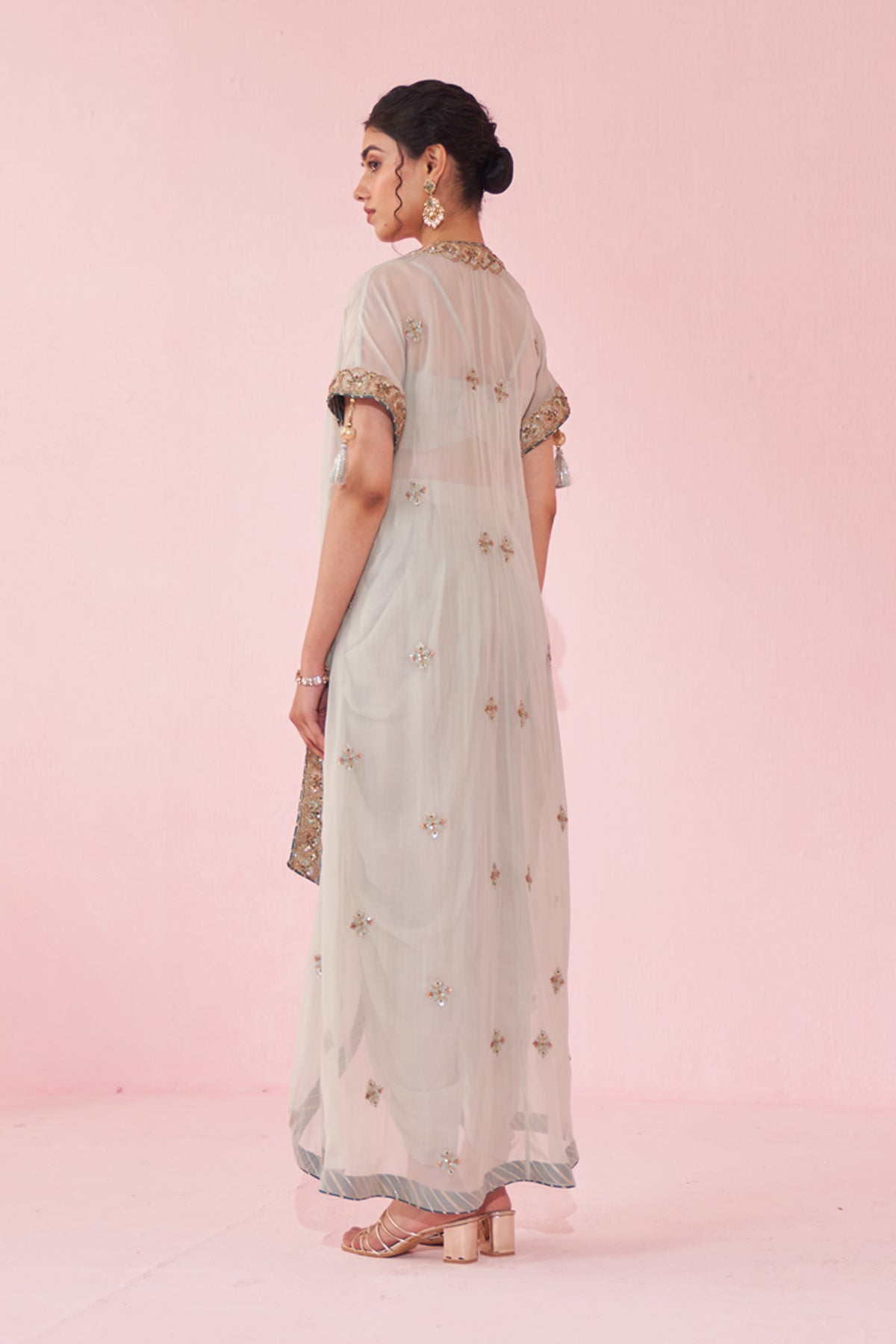GOHAR PALE BLUE CAPE SET