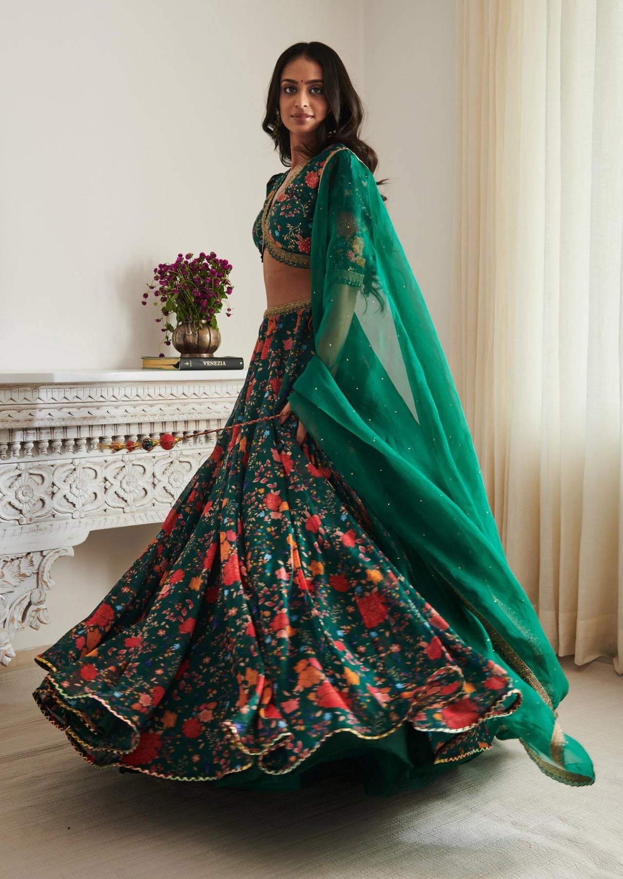 Navyovna Lehenga Set
