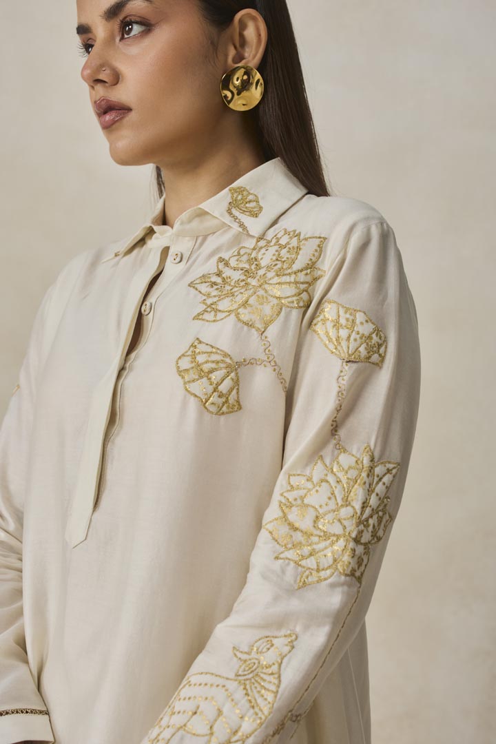 Ivory Chanderi Asymmetrical Kurta Set with Floral Applique