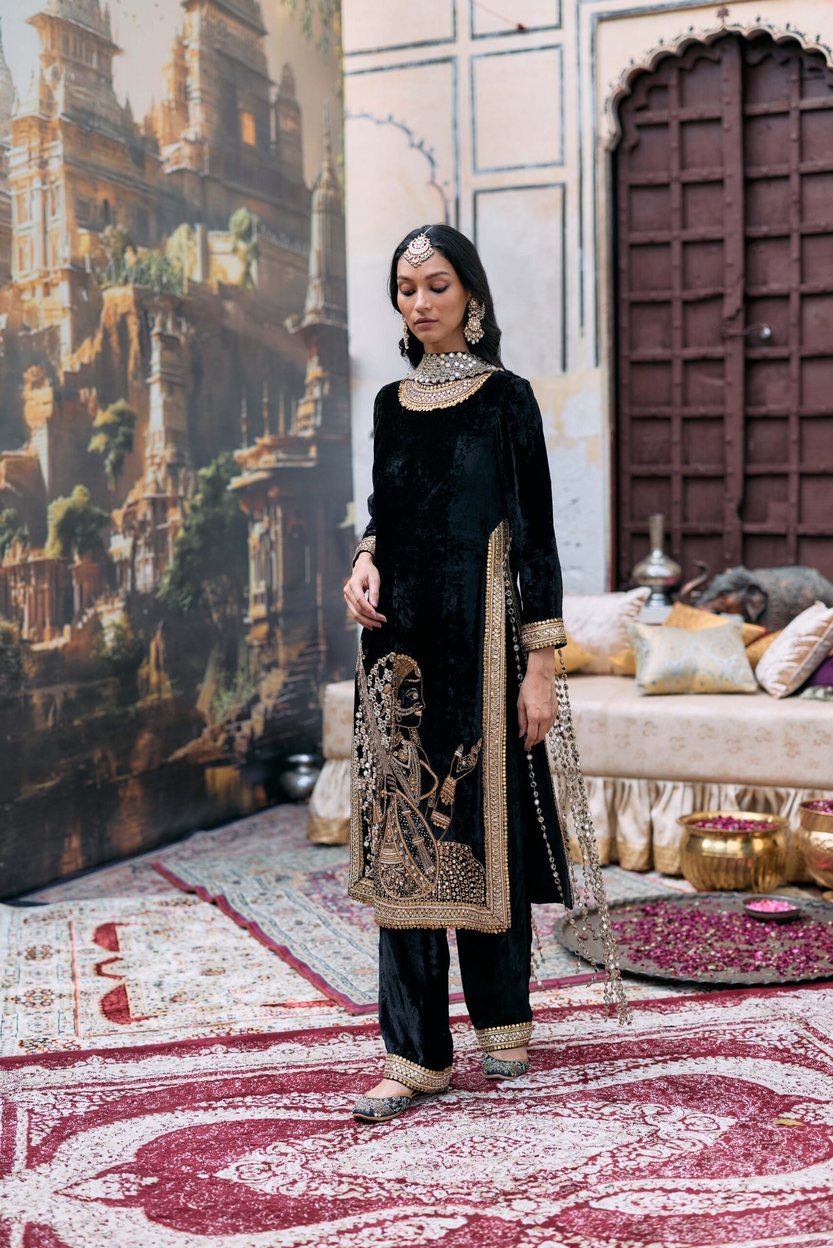 Maharani Suit