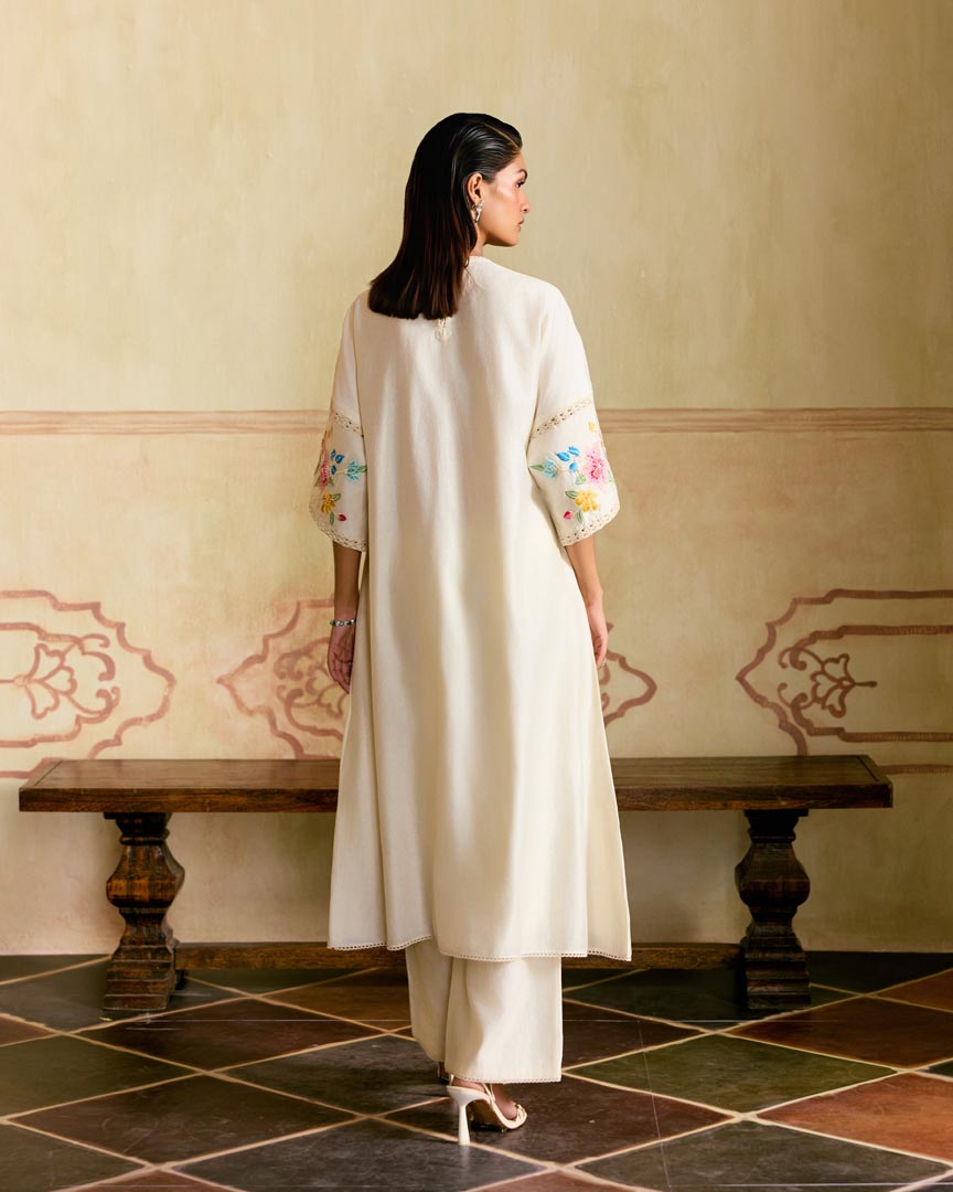 IVORY MOSAIC FLORALS FLARED KURTA