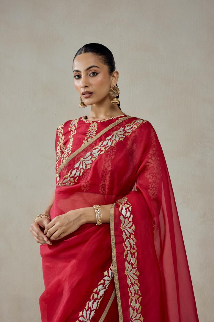 Elegant Red Organza Saree Set with Gold Embroidery and Brocade Blouse