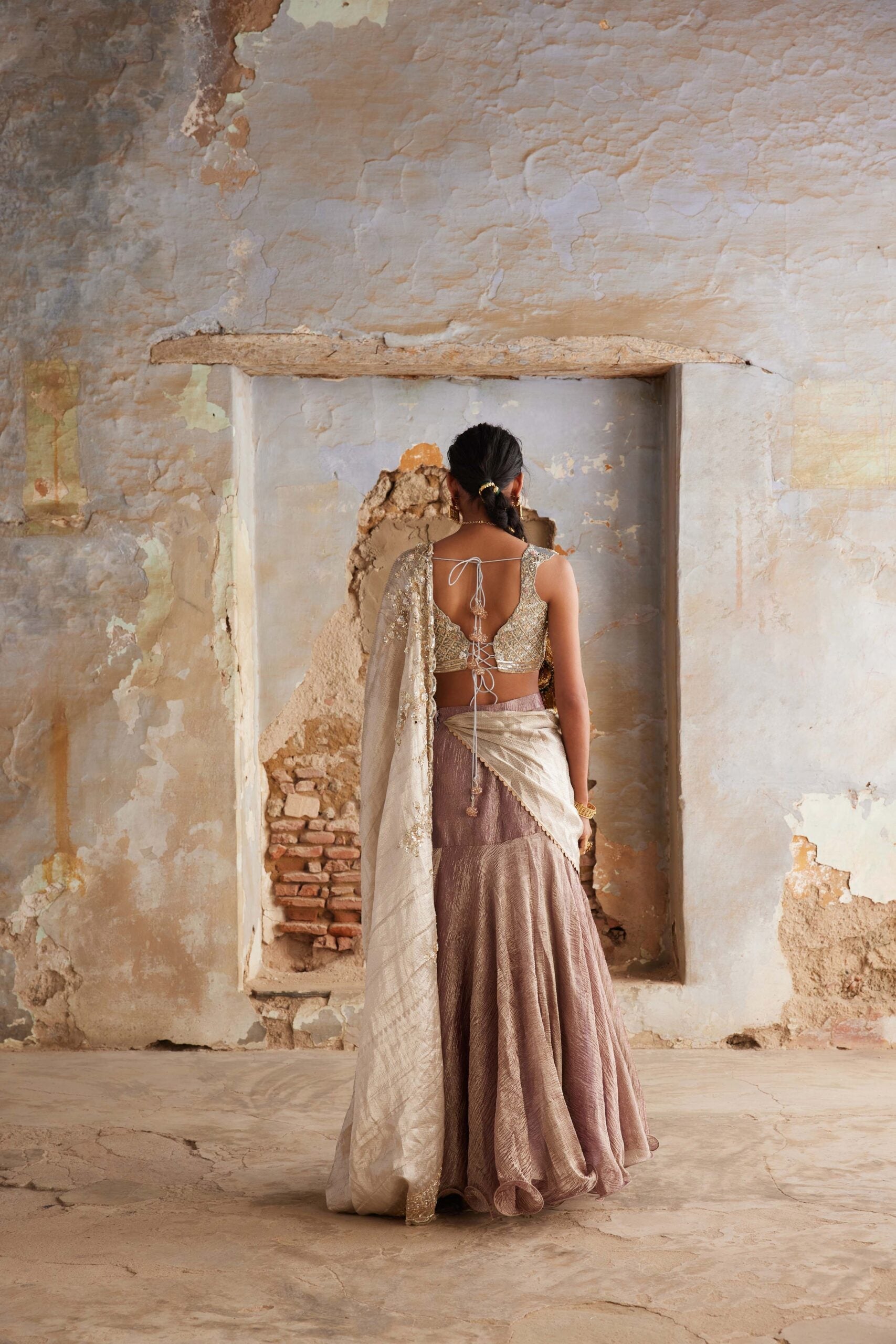 TISSUE FIT AND FLARE LEHENGA SET EBN9