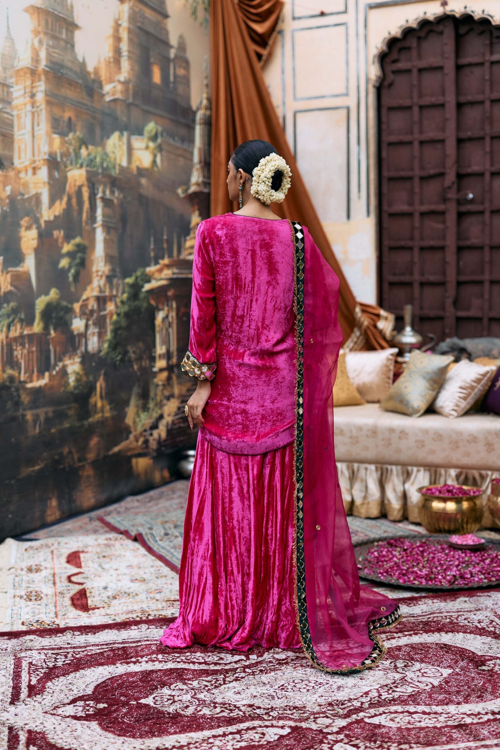 Gulaab Makhmal Khayal Suit