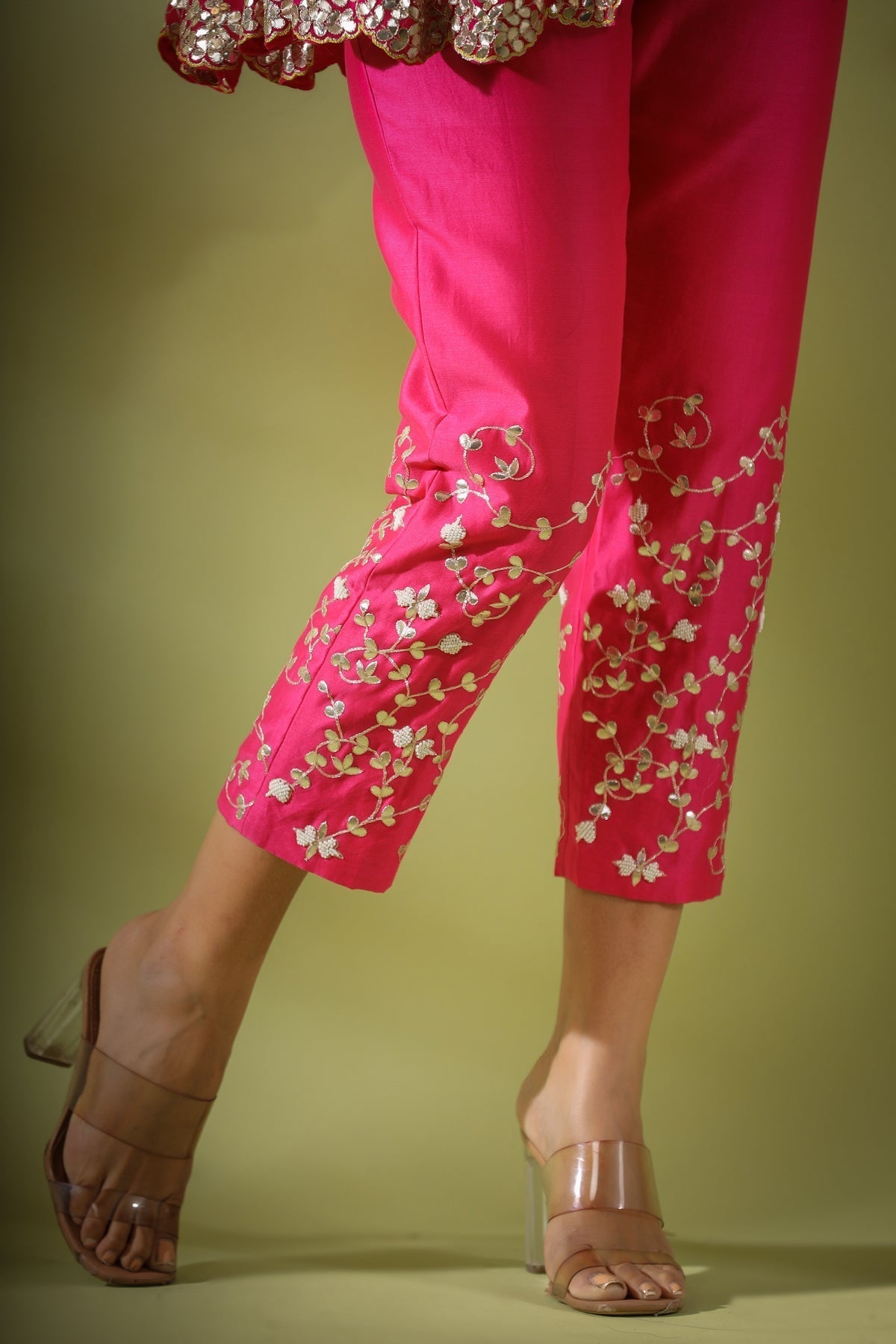 Image of Haseena phool jaal gota patti tunic pants co-ord set in fuchsia