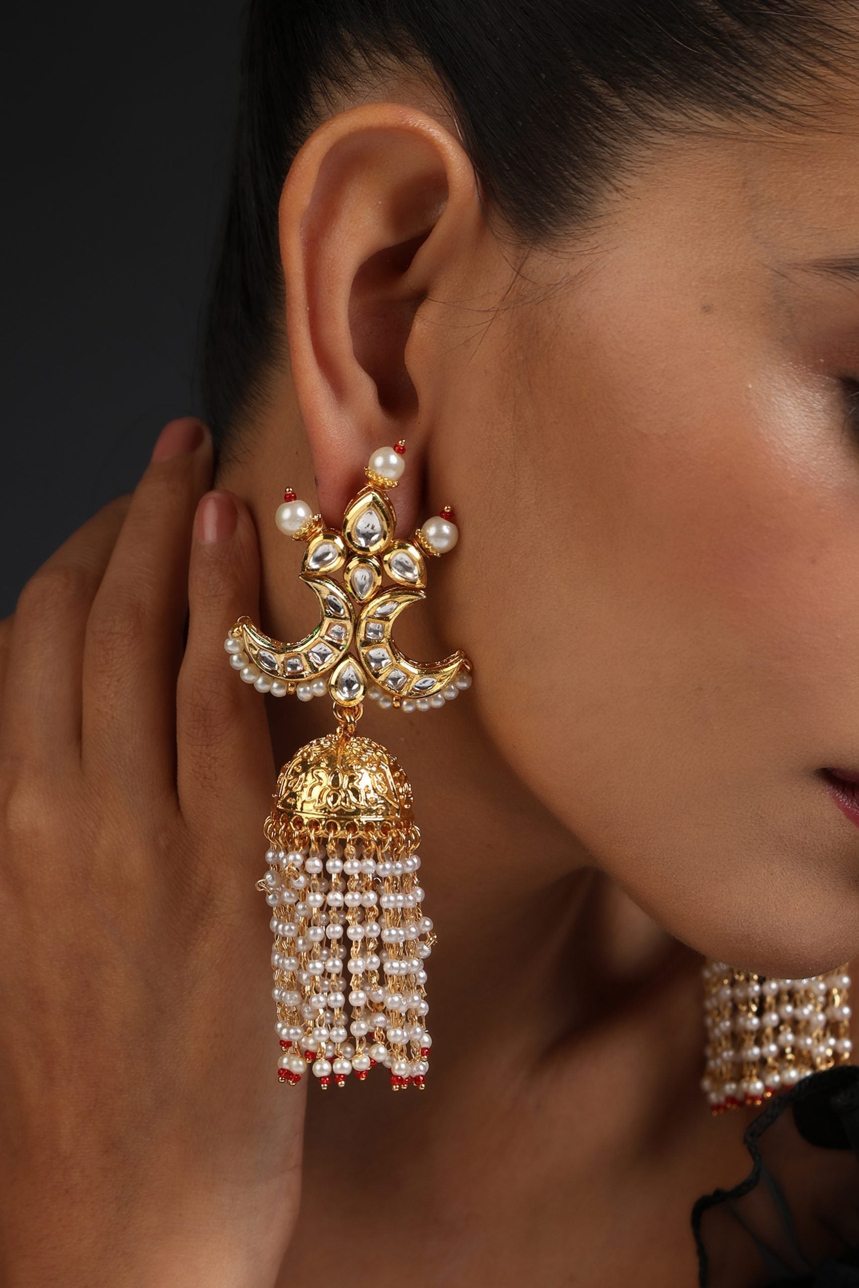 White Gold Tone Kundan and Pearl Jhumka Earrings