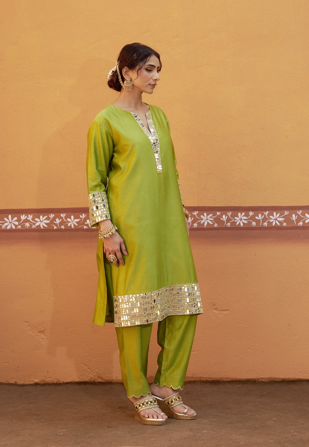 hand embroidery mirror work Kurta Set