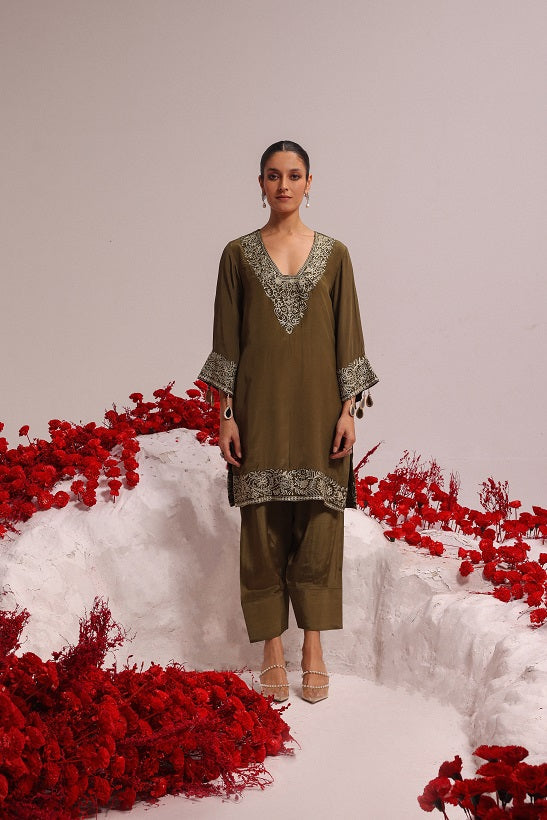 Image of Olive green aari suit