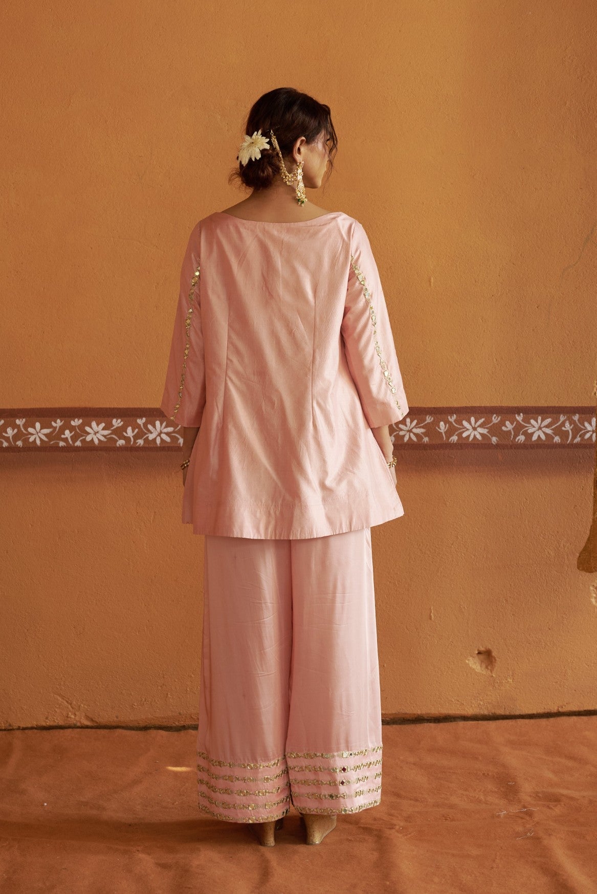 Pink short Logo kurta with broad pants