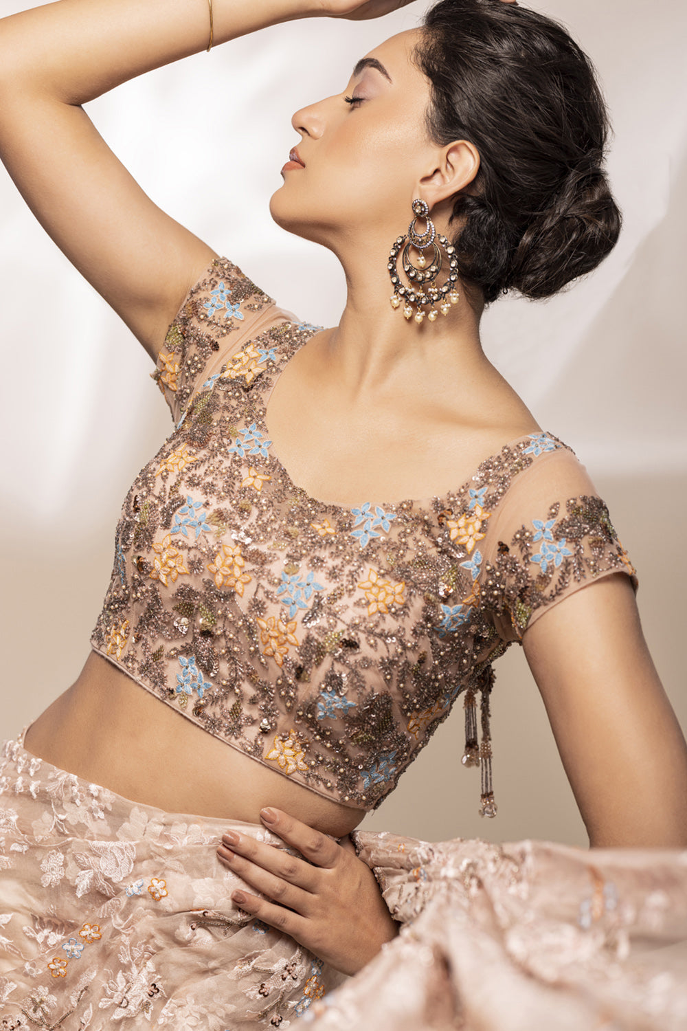 Floral Embroidered Organza Saree With Crystal Belt And Fishtail Skirt - Auraya Fashion 