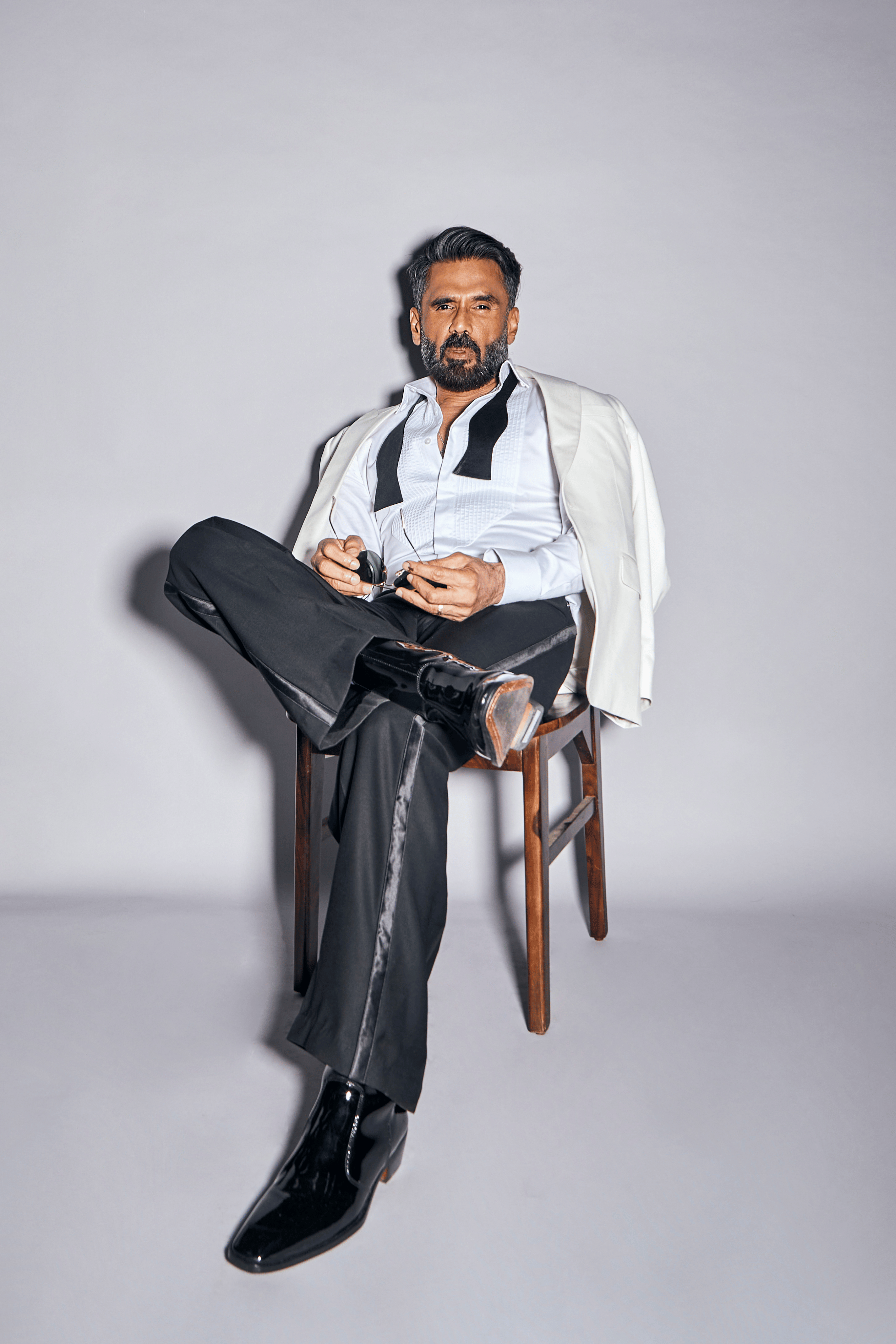 White Worsted Wool Single Breasted Peak Lapel Tuxedo Set