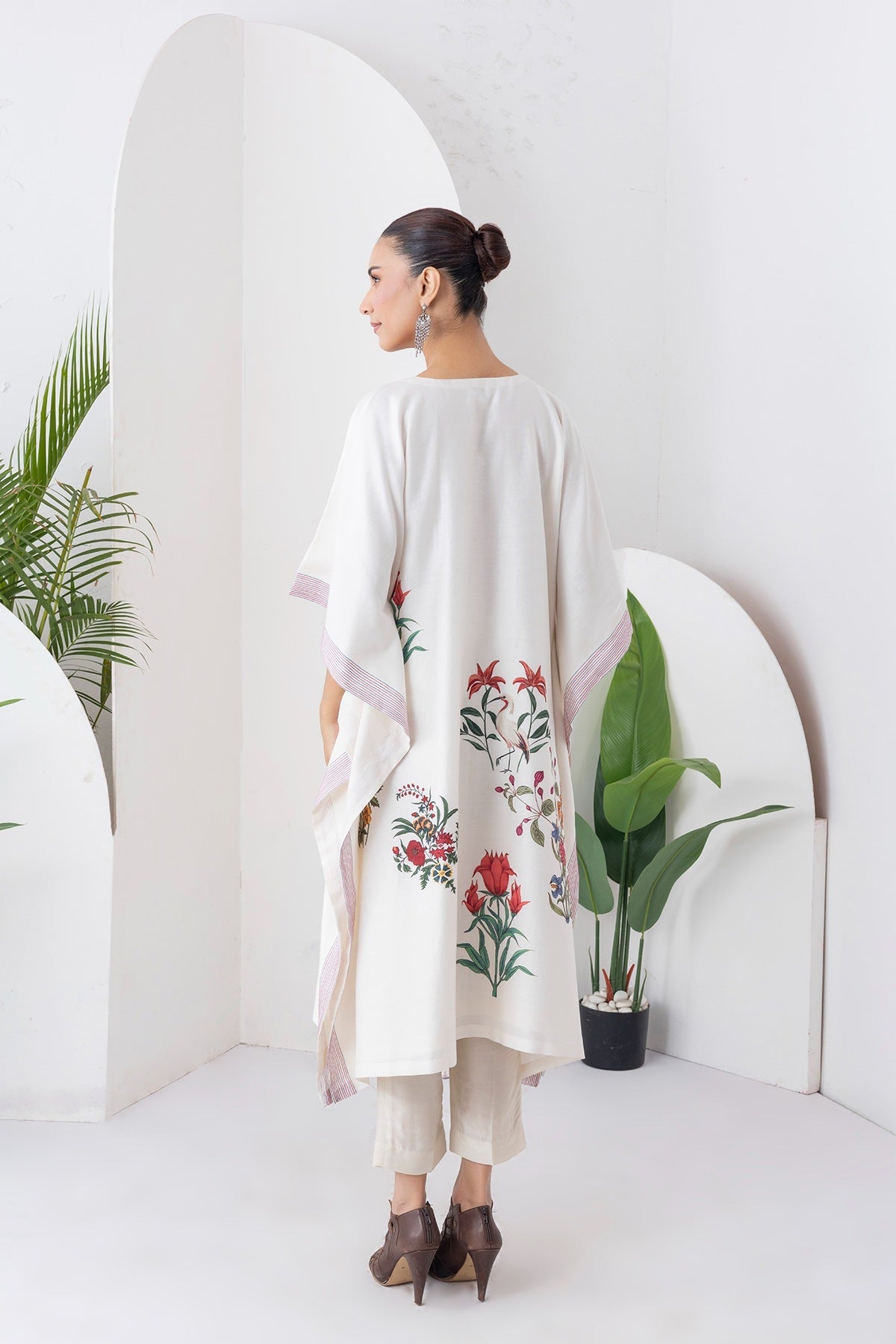 Ivory Silk Chanderi Floral Printed Kaftan Set (2 PCS)