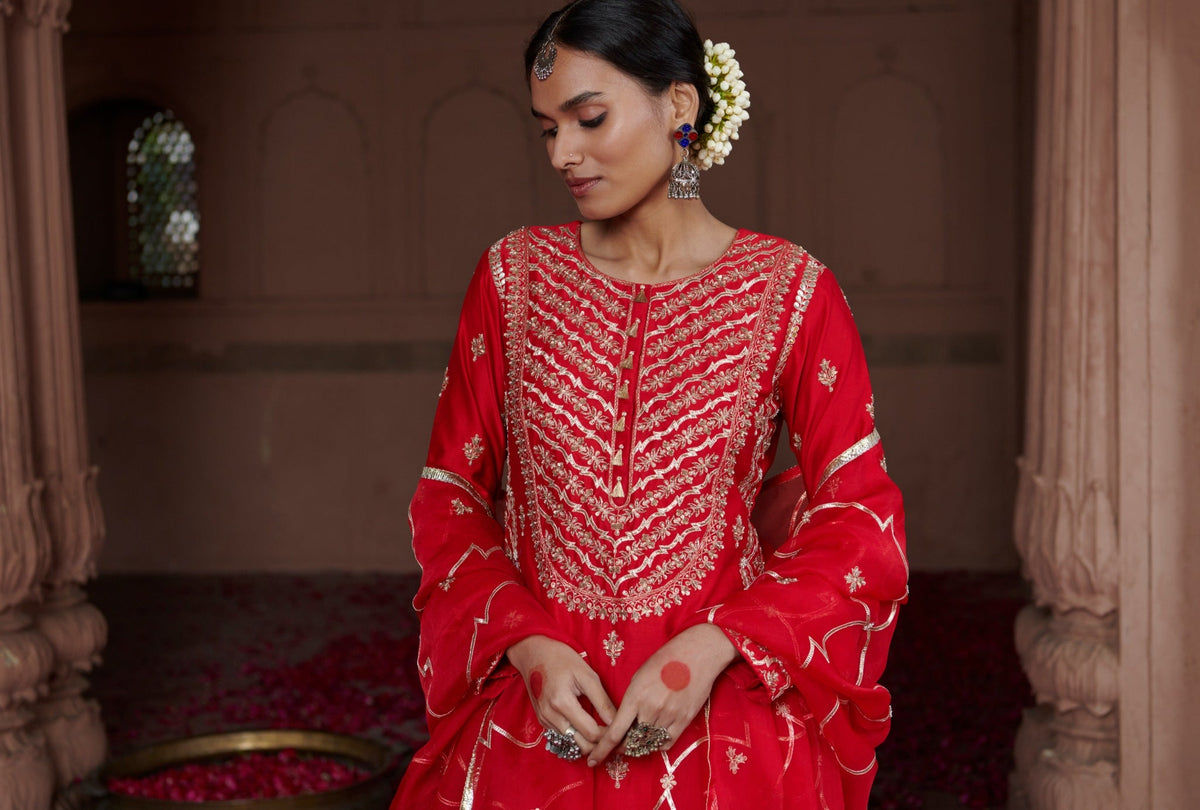 saarang signature sharara set
