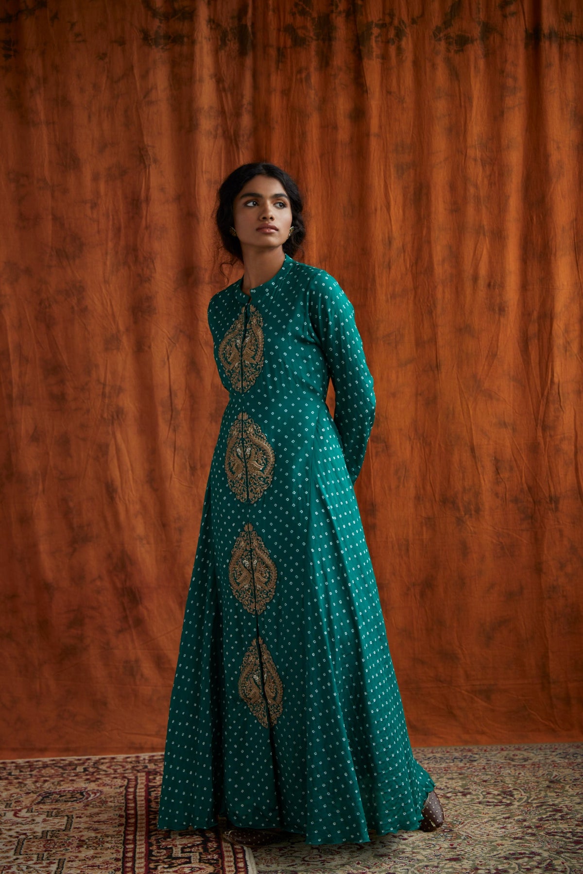 Bandhni signature gown