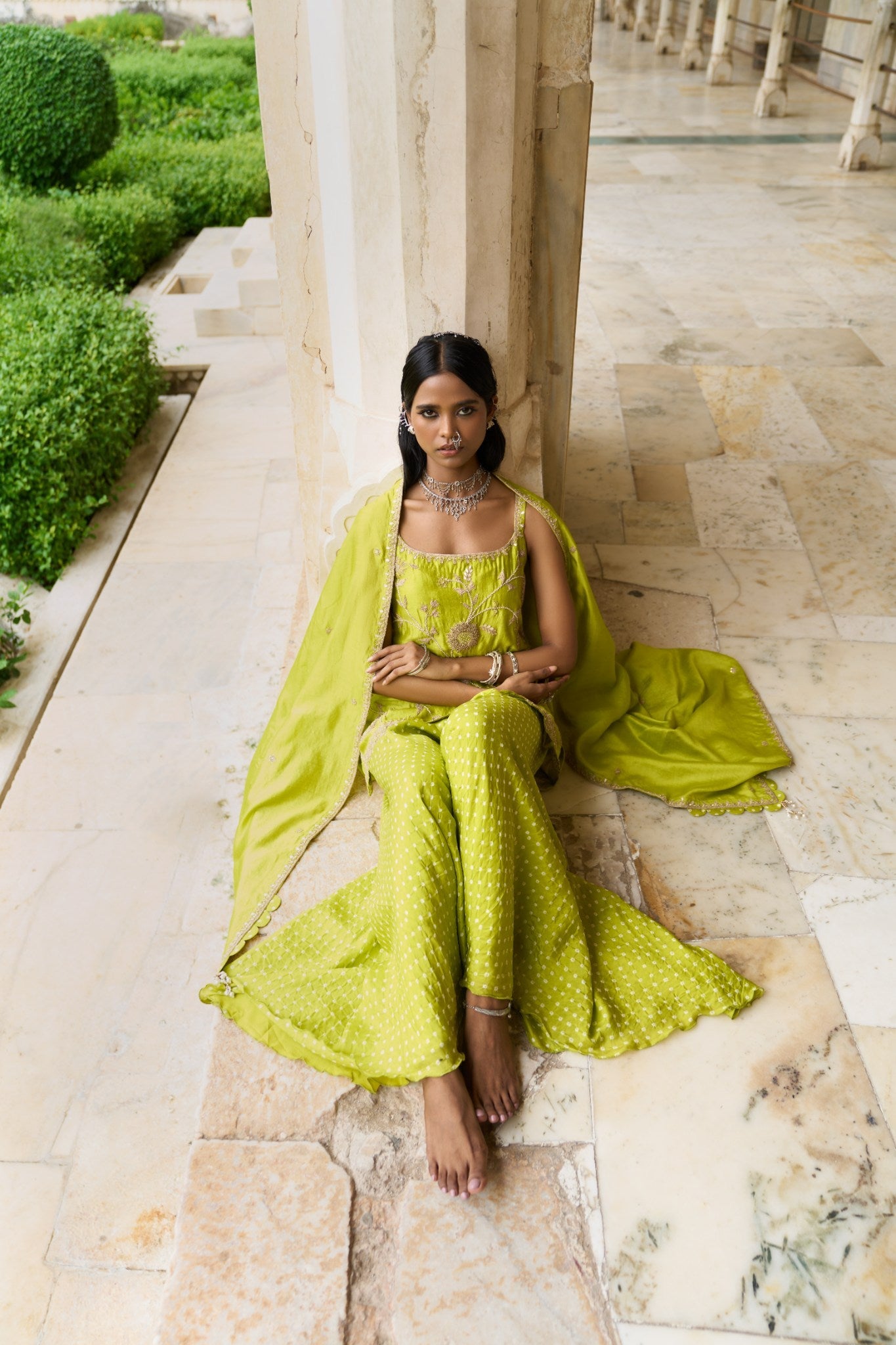 Strappy sunflower sharara