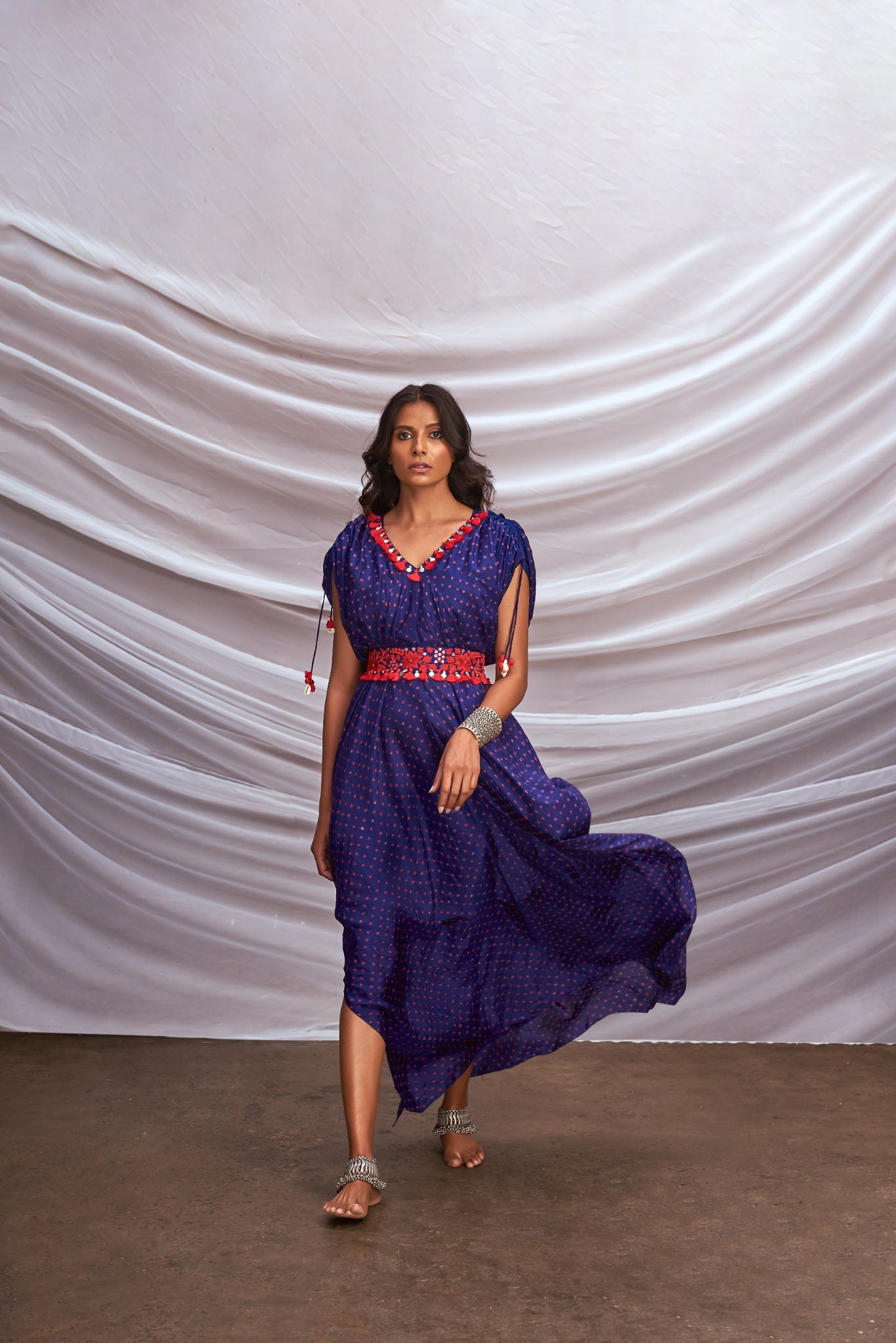 Bandhni kaftan with belt