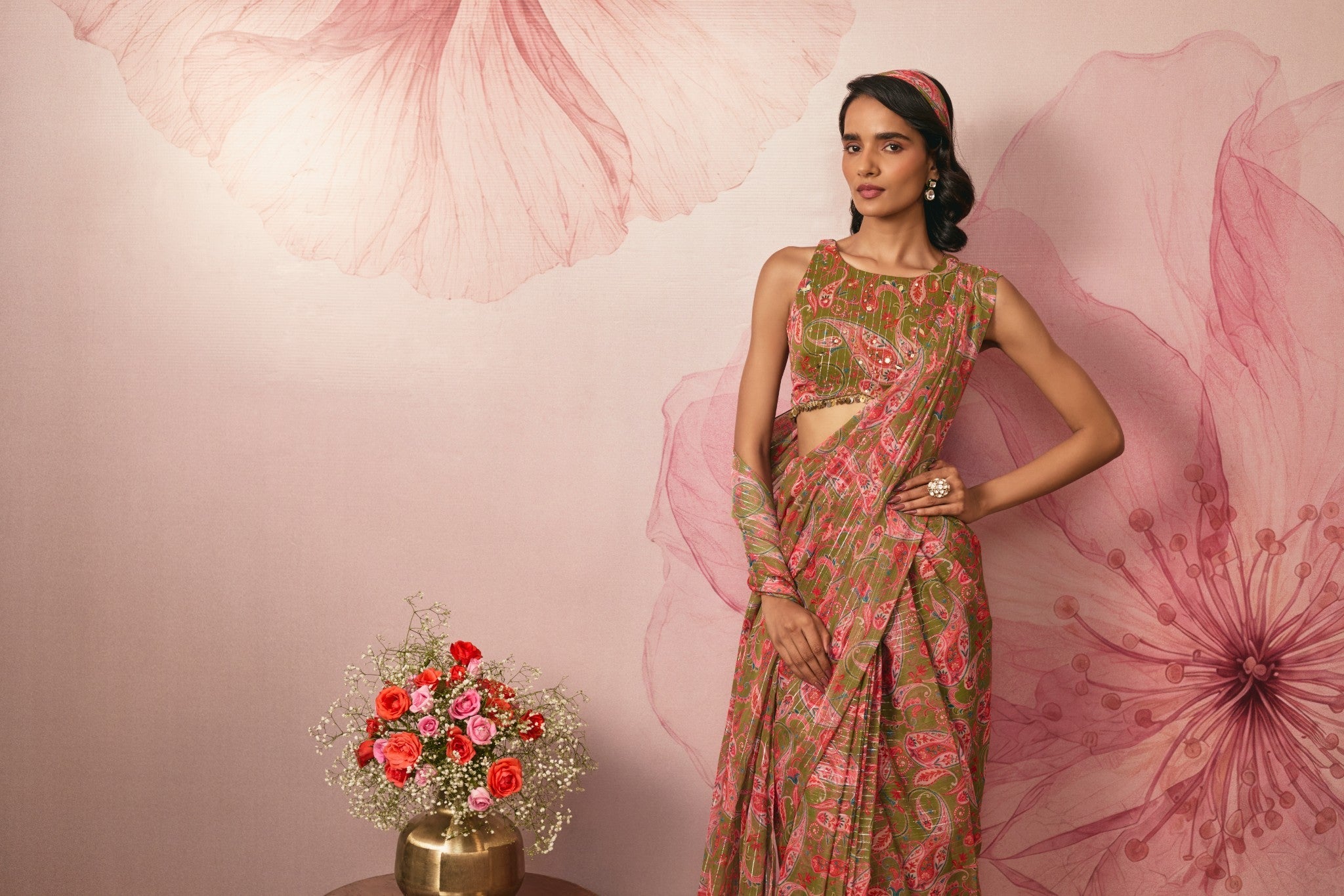 GREEN PAISLEY PRINTED PRE DRAPED SAREE SET