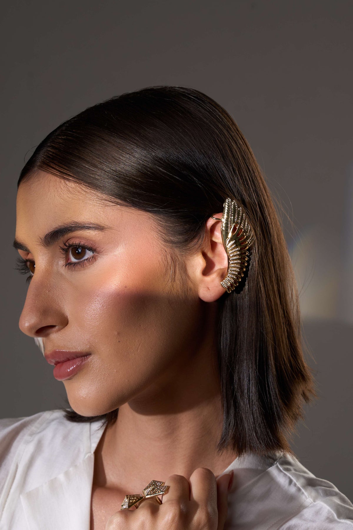 ALA BUSHI EARCUFFS