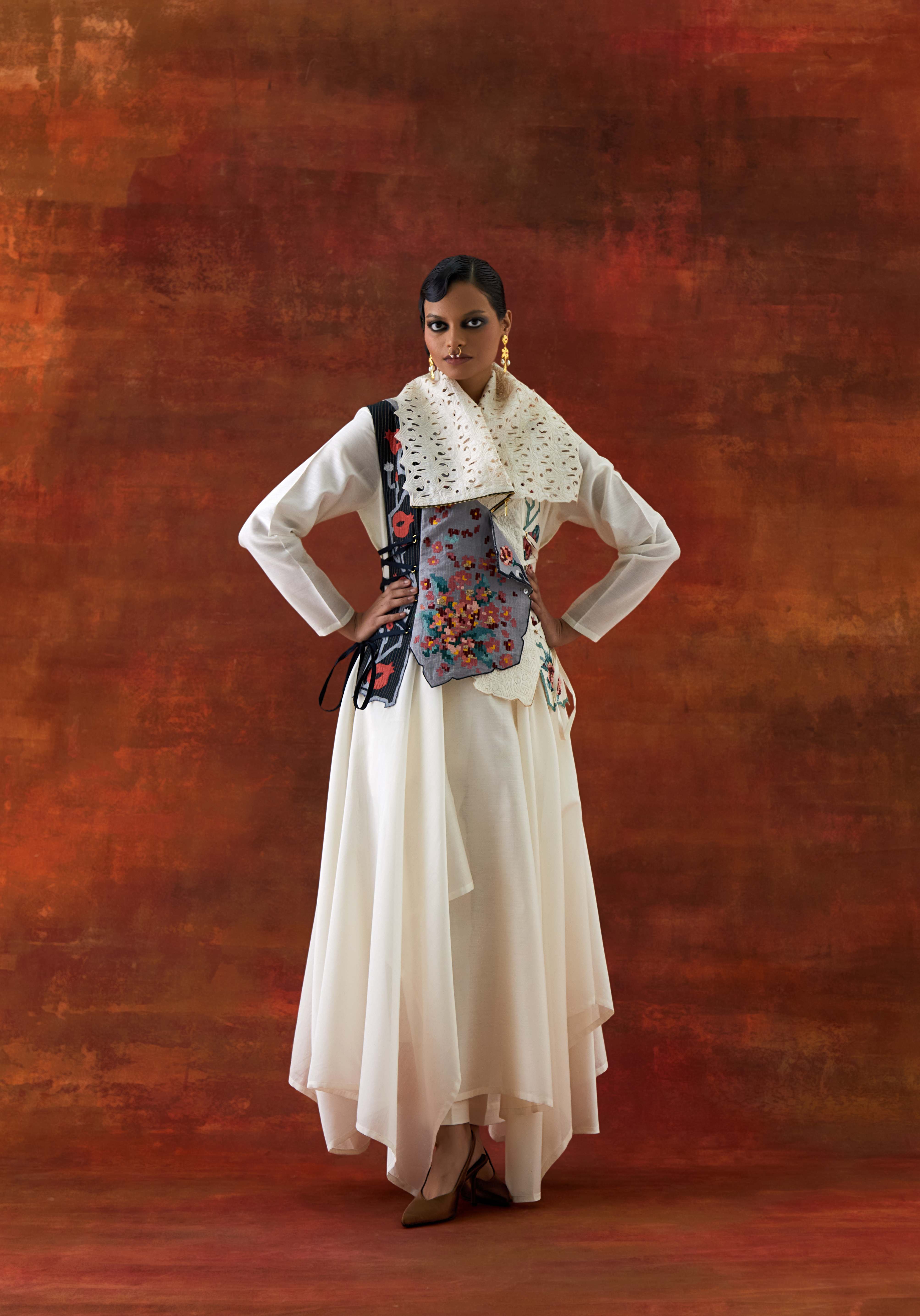 DRAPED COLLAR SIDE TIE UP JACKET WITH V NECK DRAPED KURTA AND PANTS - image 3
