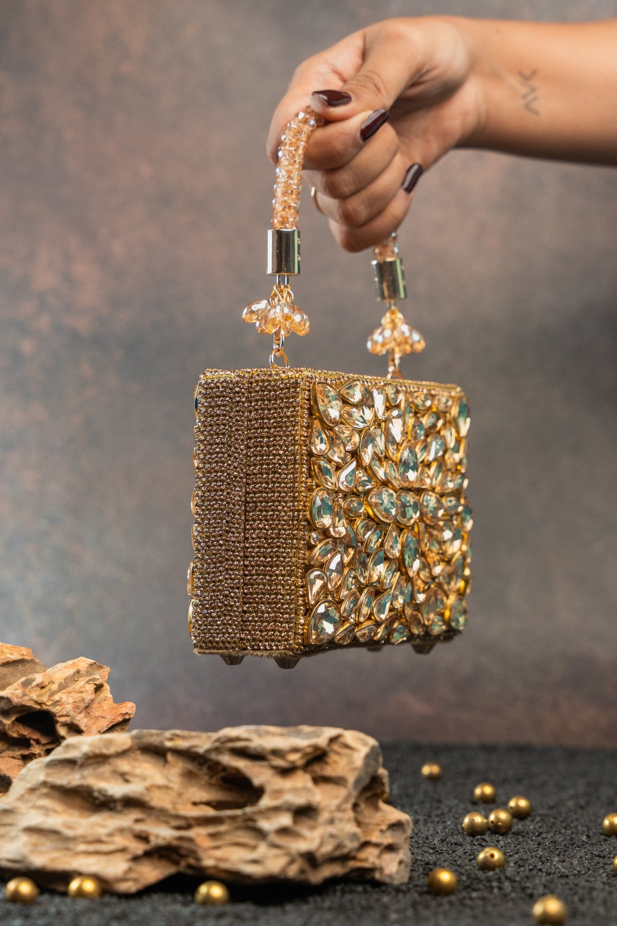 Diamond Casket Gold