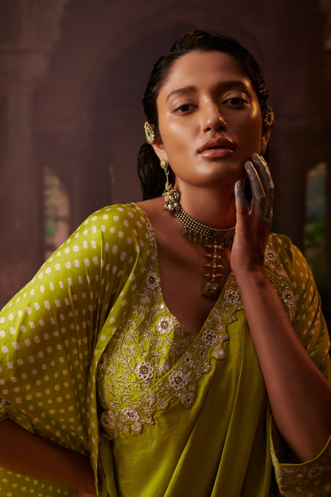 Rimjhim 5 pc bandhni cape set