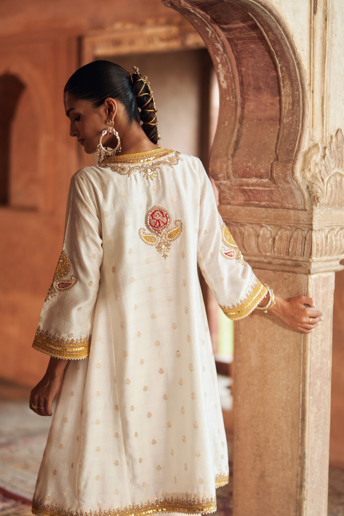 Inaayat Ivory Silk Chanderi Chauga with Dogri Salwar Set
