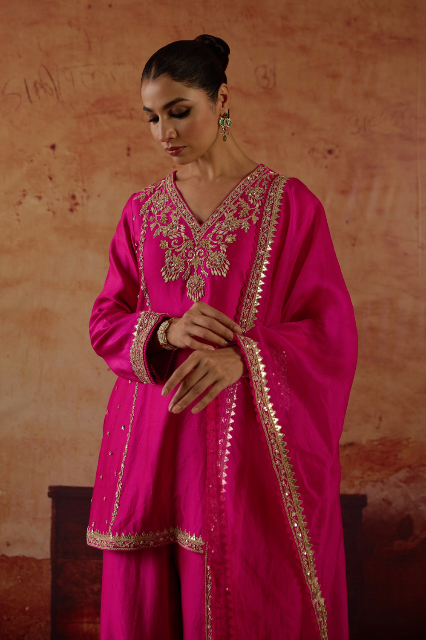 Gulaban Suit Set