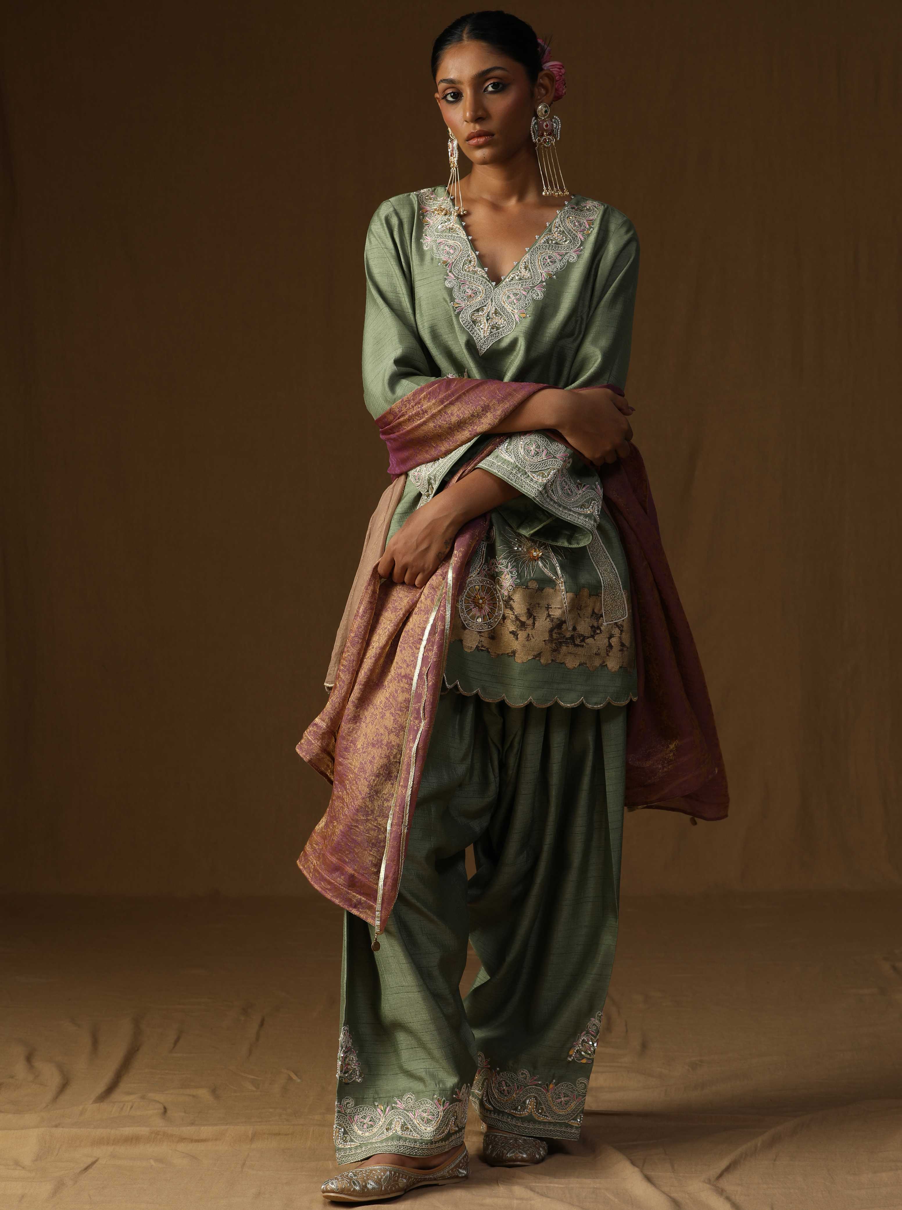Vanya � Harit Embroidered Suit Set