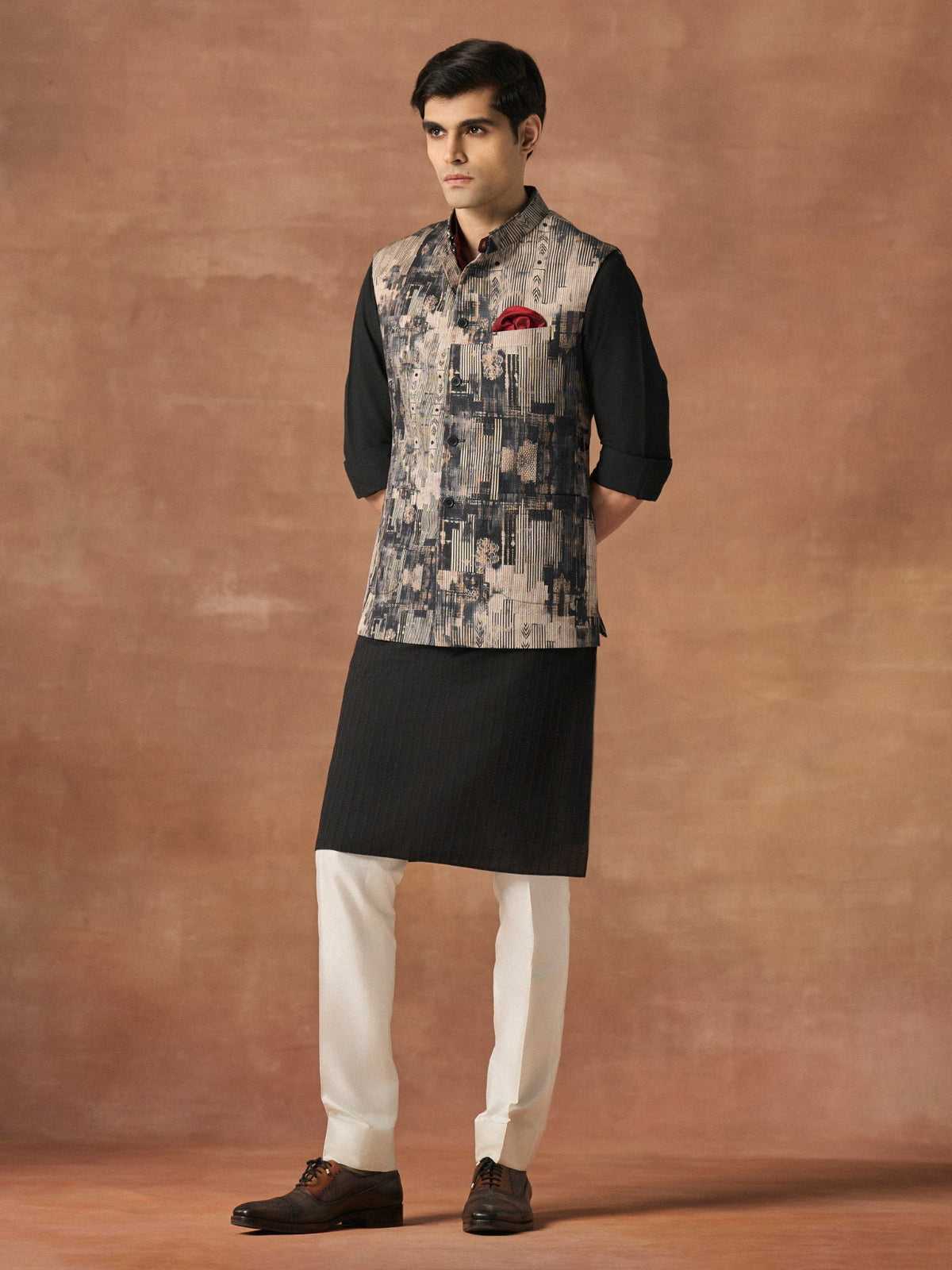 ARCHITECTURAL TRACE WAISTCOAT