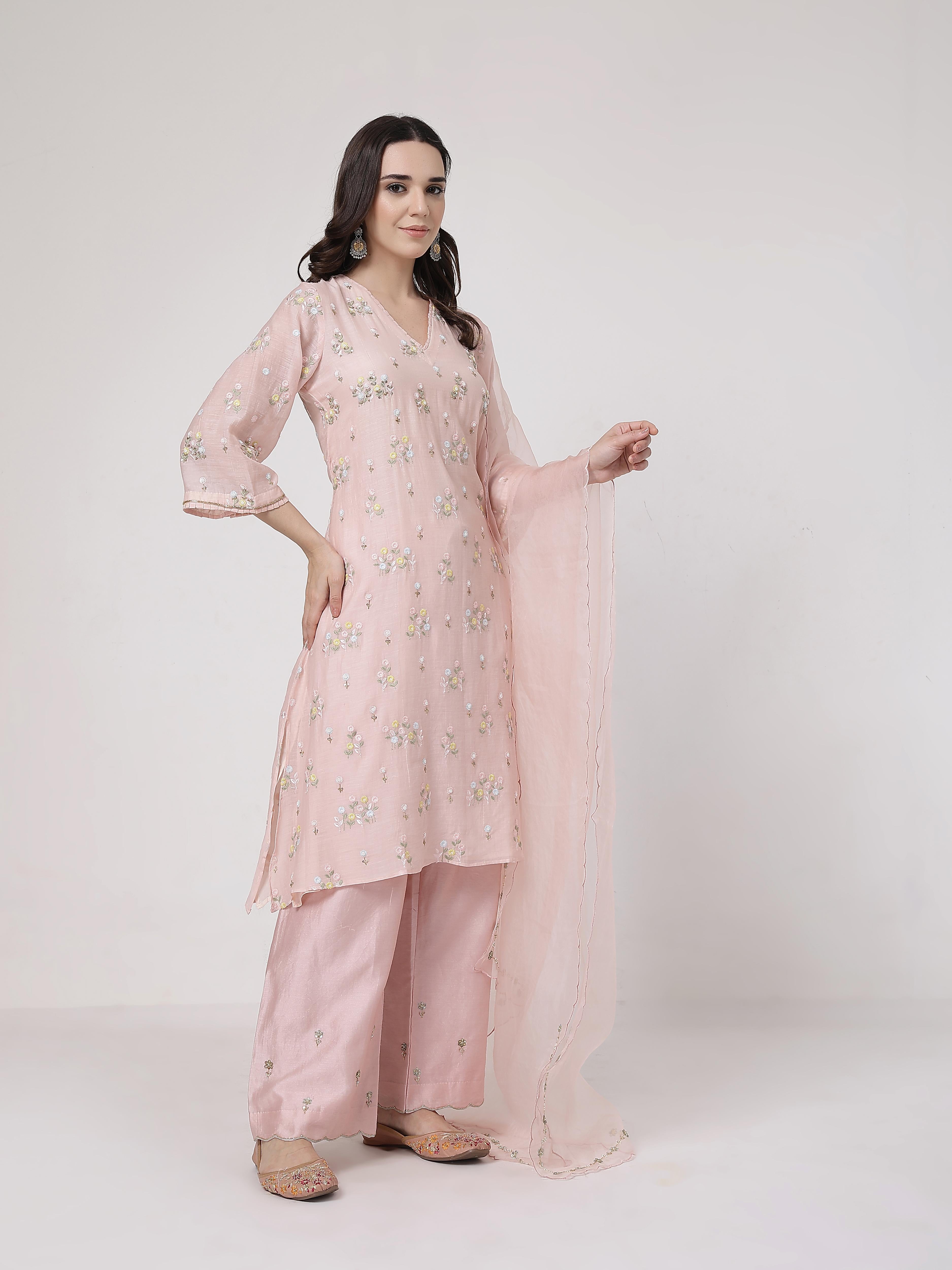 Pankhudi V Neck Set