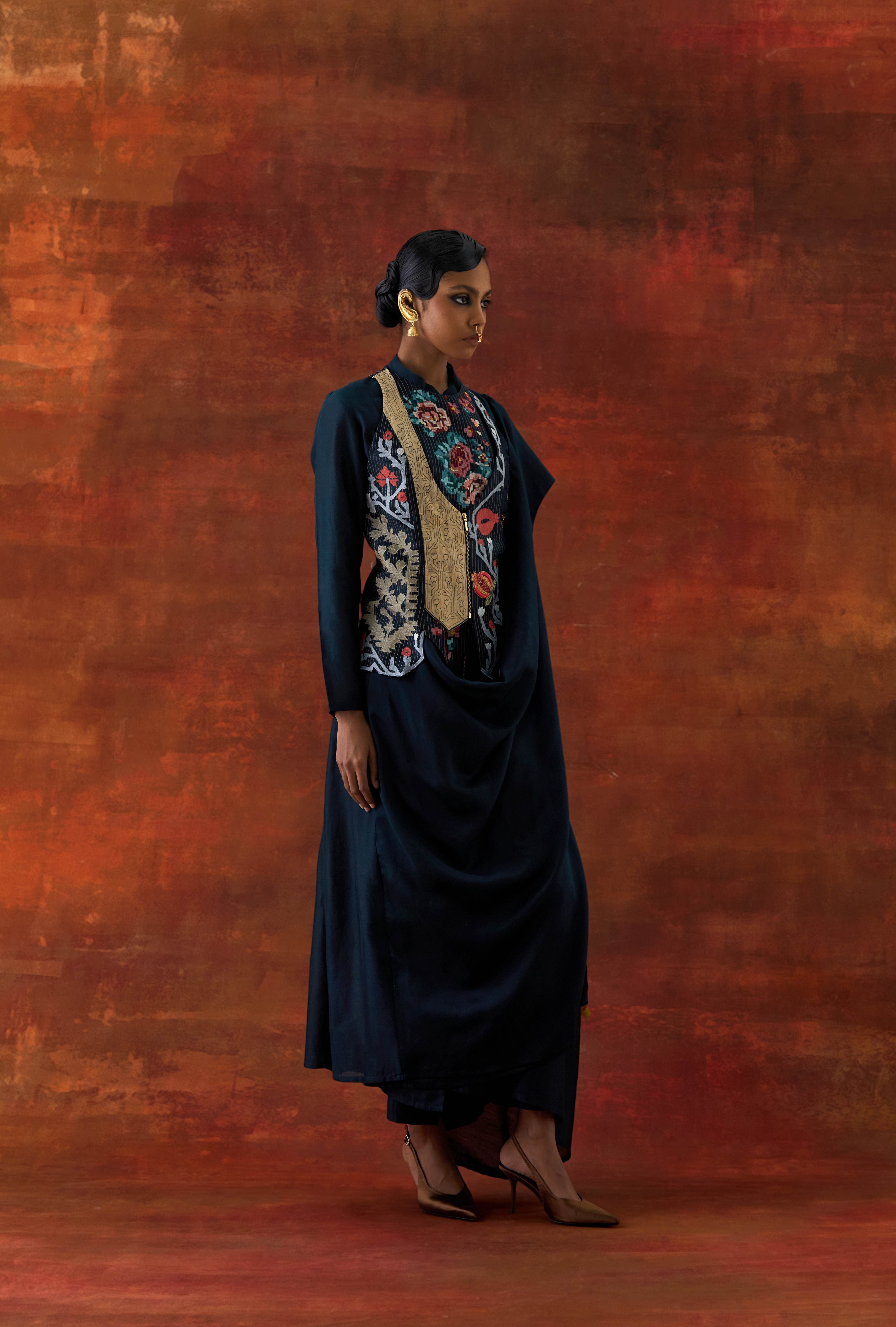 ANGRAKHA STYLE JACKET WITH ZIPPERED KURTA AND PANTS - image 3