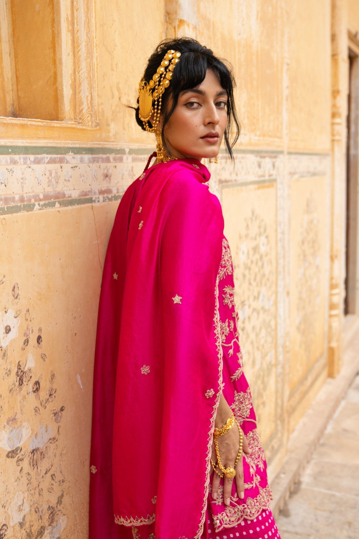Strappy  bageecha sharara