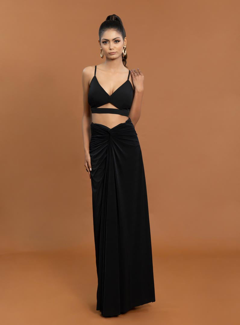 Mia Drape