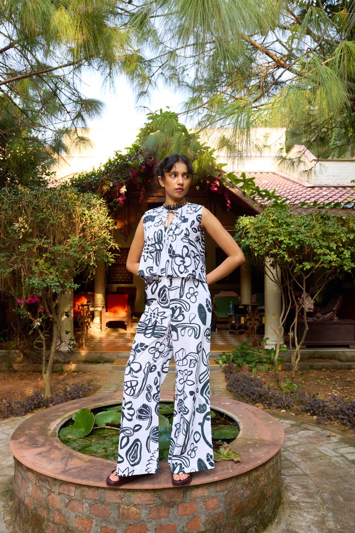 Whisper Pants set