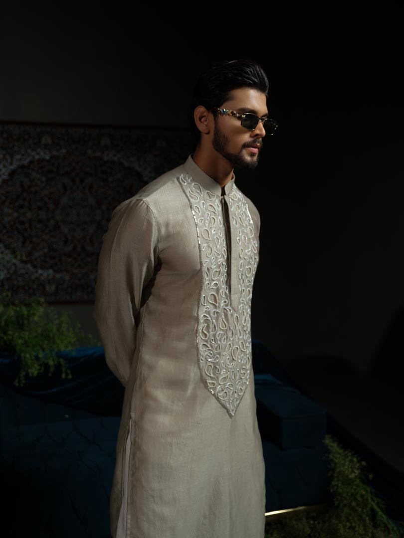 Paisley Pour Kurta Set