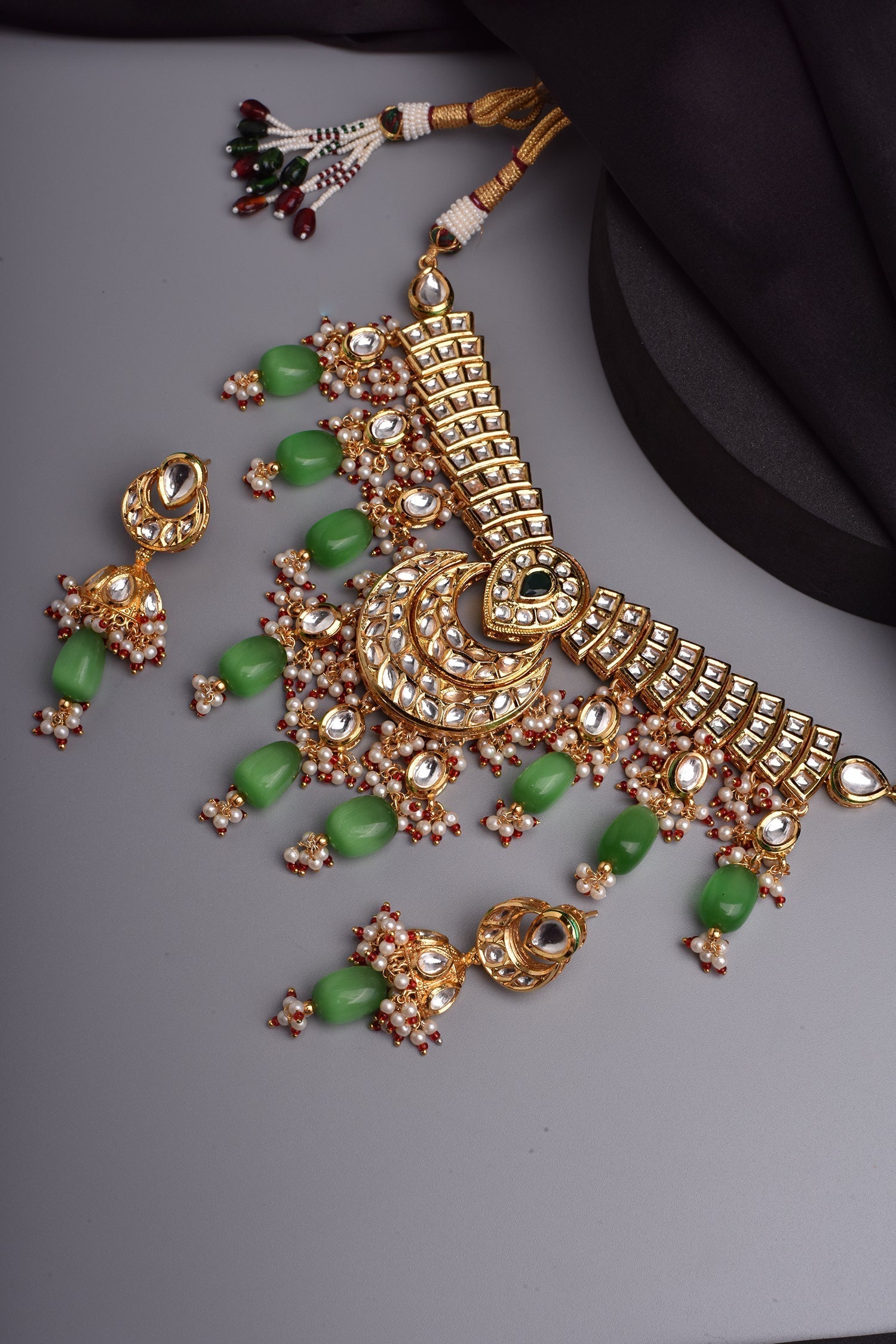 Green Gold Tone Kundan Necklace Set