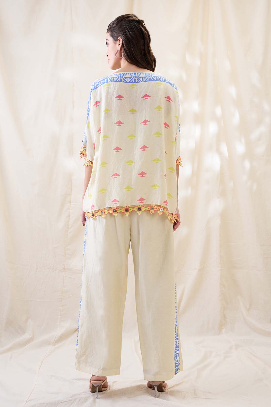 Kitchra Appliqued Kimono co-ord set SP4616