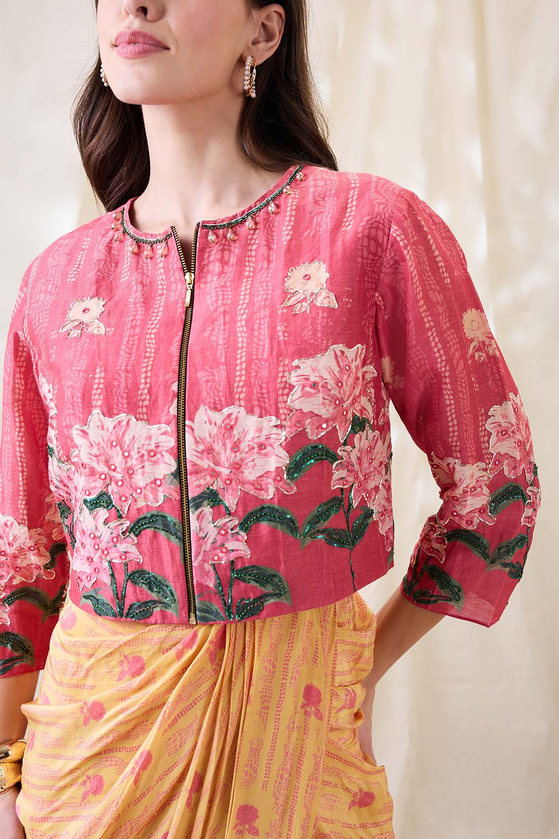 Ravya embellished drape dress set SP4618