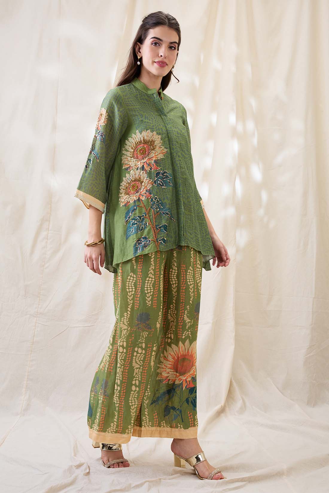 Ravya Embroidered co-ord set SP4627