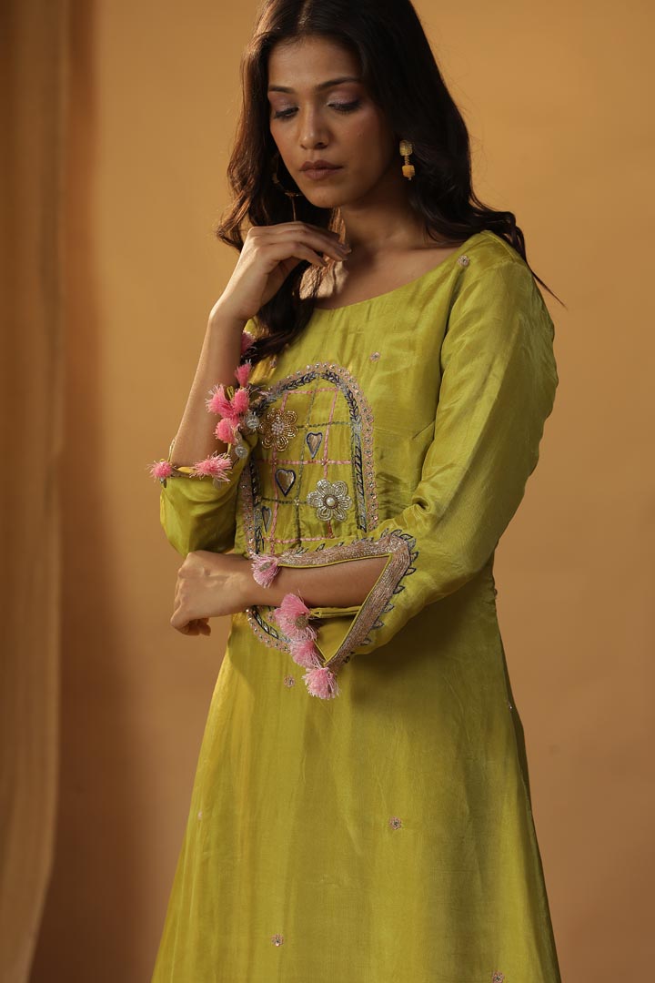 Image of HERBAL GARDEN EMBROIDERED SUIT SET