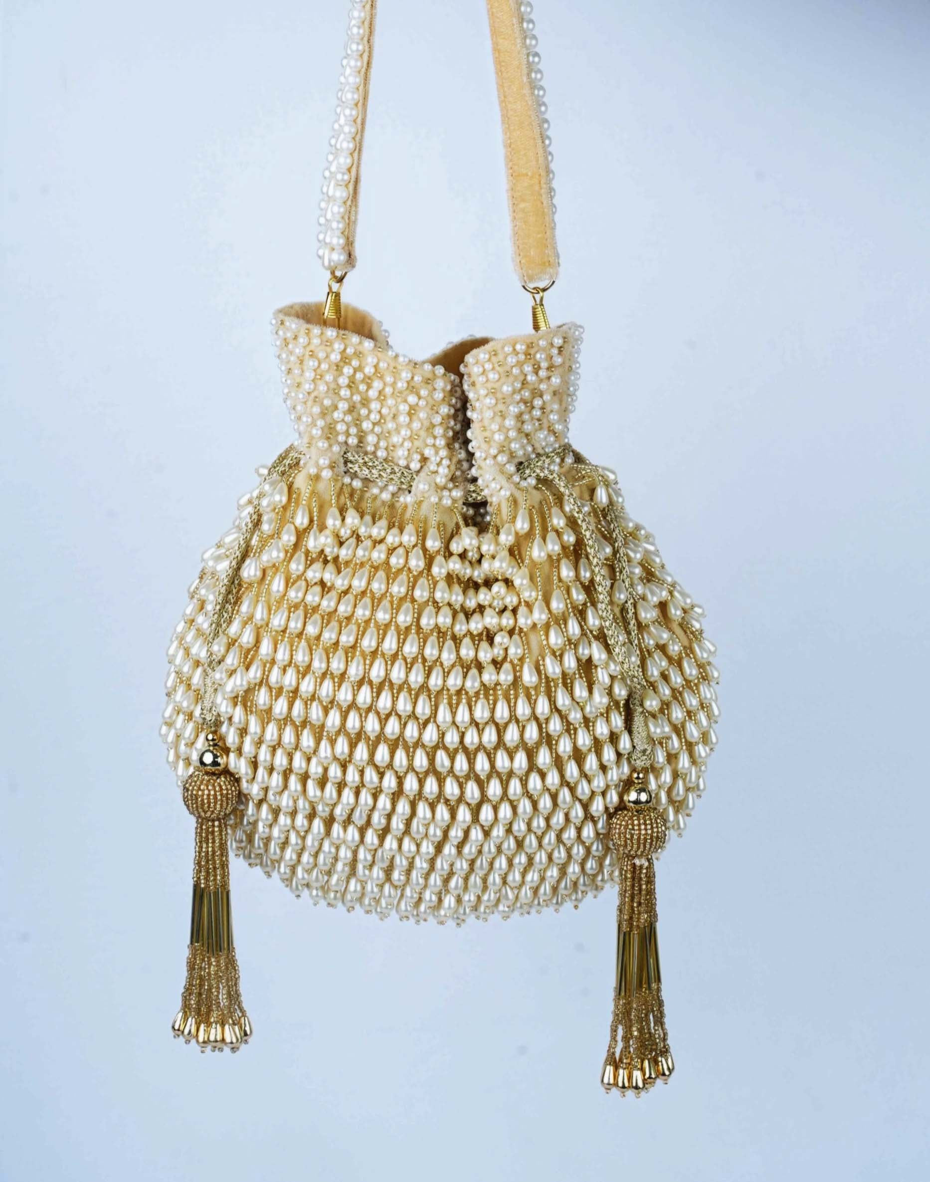 Pearl Treasure Gold