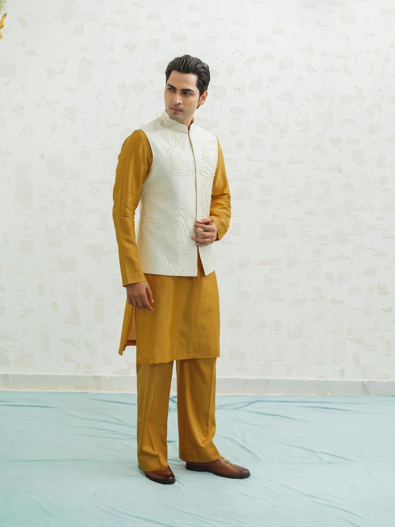 Dusty Ivory Contour Bundi only