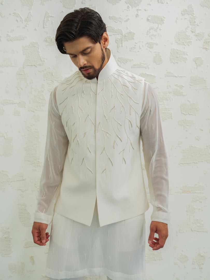 Ivory Thunder Bundi only