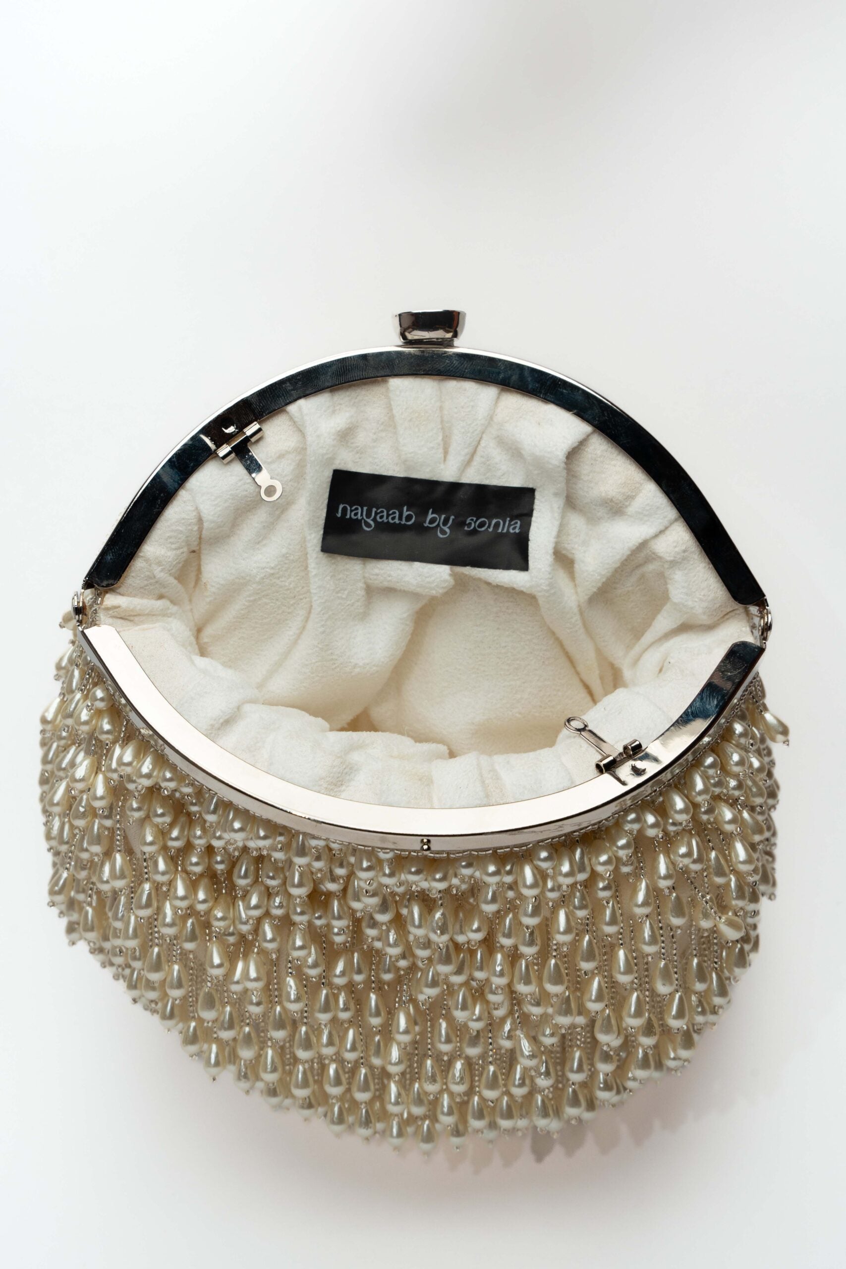Pearl Treasure Clutch Snowflake