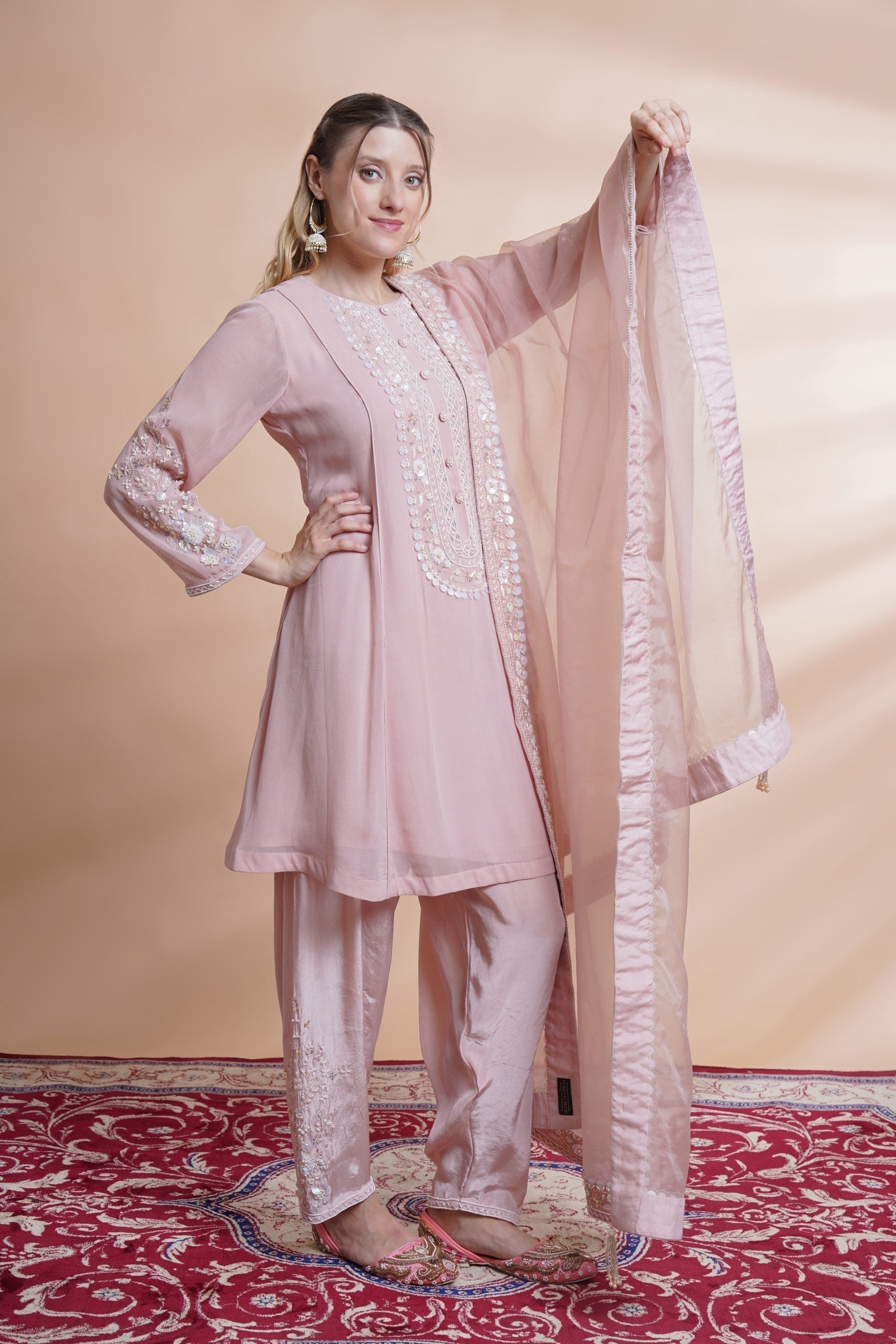 Image of Mauve georgette stylised kurta set