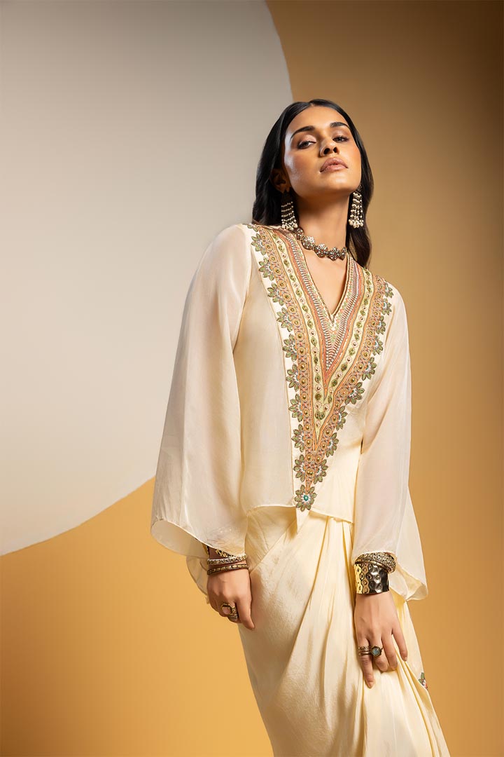 Taarani embellished V-neck drape skirt  setSP4818